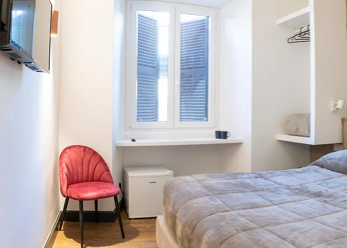 Flaminia Grand Πανσιόν